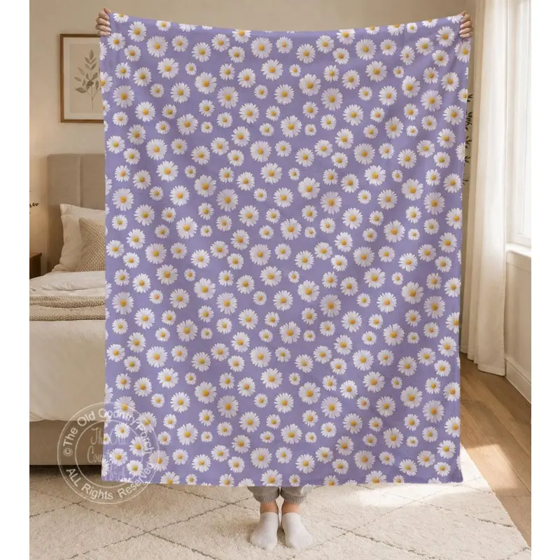White Daisy Floral Blanket, Lavender Daisy Pattern, Cottagecore Spring Flowers Throw Velveteen Plush Blanket