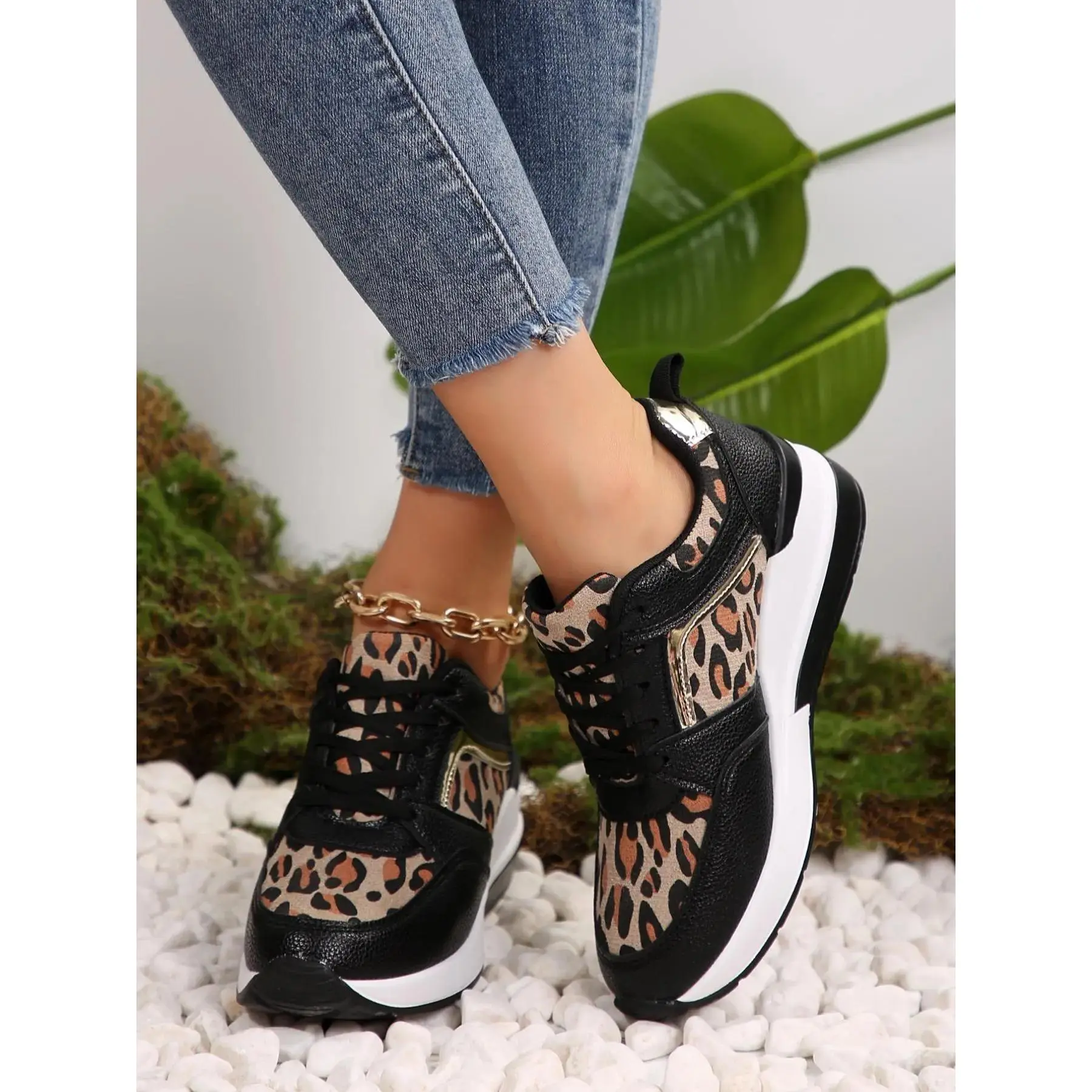 Fashion Leopard Pattern Lace Up Low Top Wedge Sneakers, Casual Comfortable Walking Shoes Wedge Sneakers for Daily Wear, Female All-match Round Toe Shoes for Women, Leopard Print Sneakers