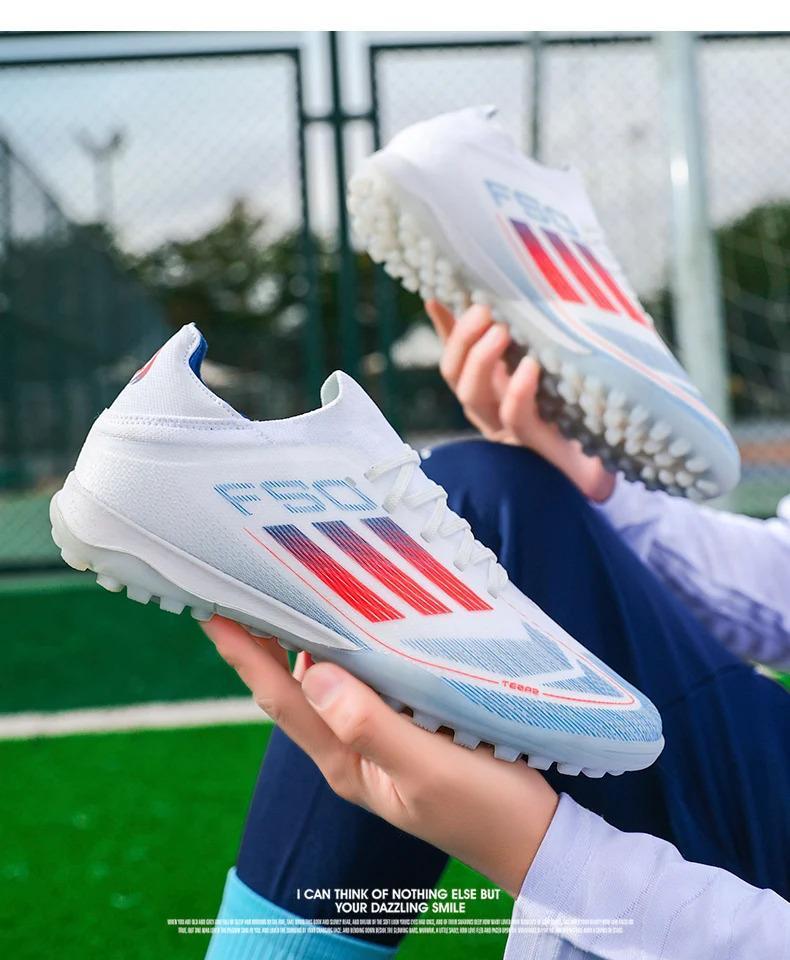 Men TF/FG Football Field Boots Futsal Non Slip Society Cleats Soccer Shoes Comfortable Ultralight Professional Football Shoes