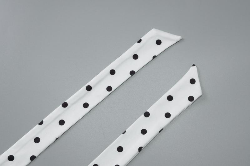 Women's Polka Dots Ruched Halter Neck Lace-up Sleeveless Cami Top Slim V-neck Sexy Strapless Backless Contrast Color Party Club Dating Holiday Daily Casual Crop Tank Tops Camisole Streetwear For Ladies Girls Summer Chic Comfort Clothing Wear