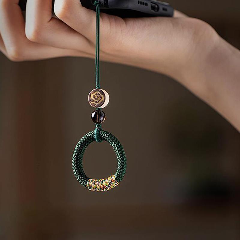 1pc Hand Woven Chinese Style Phone Wrist Charm Strap Cell Phone Finger Keychain Hand-woven Ring Buckle Pendant Cloud Pattern
