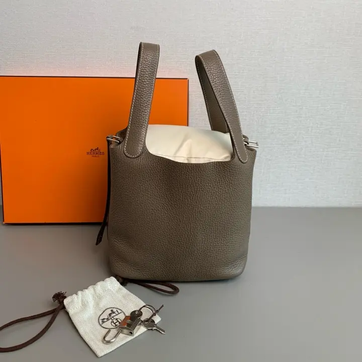 Pre-owned Hermes Picotin Lock 18 in Etoupe Clemence with Palladium Hardware