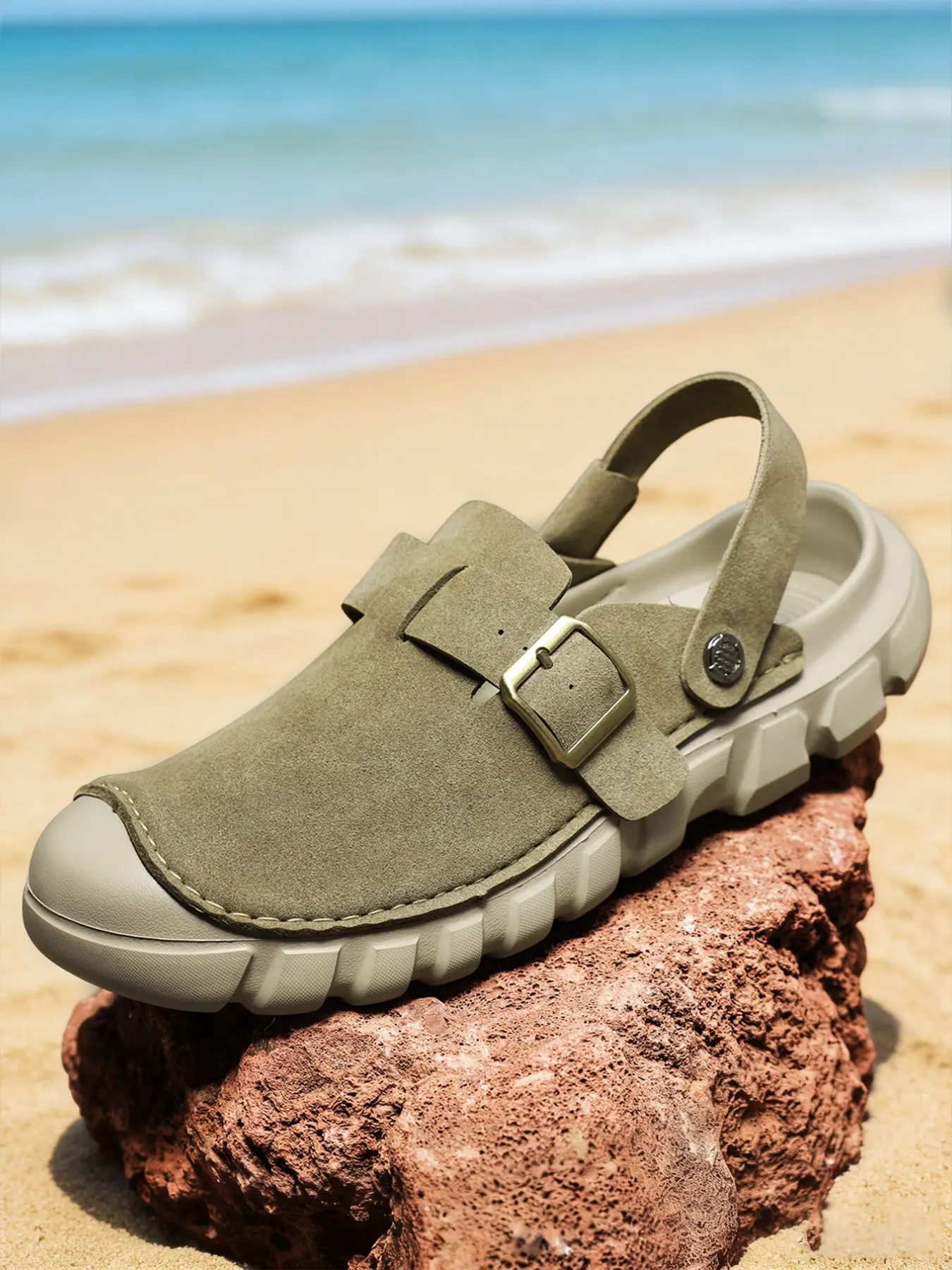 Men's Perforated Slingback Clog, Breathable Closed Toe Sandals, Non-Slip Two-Way Wear Slippers, Lightweight Vegan Leather Fisherman Shoes for Beach Hiking Travel, Retro Summer Athletic Outdoor Clogs, Big Size 11 12 13