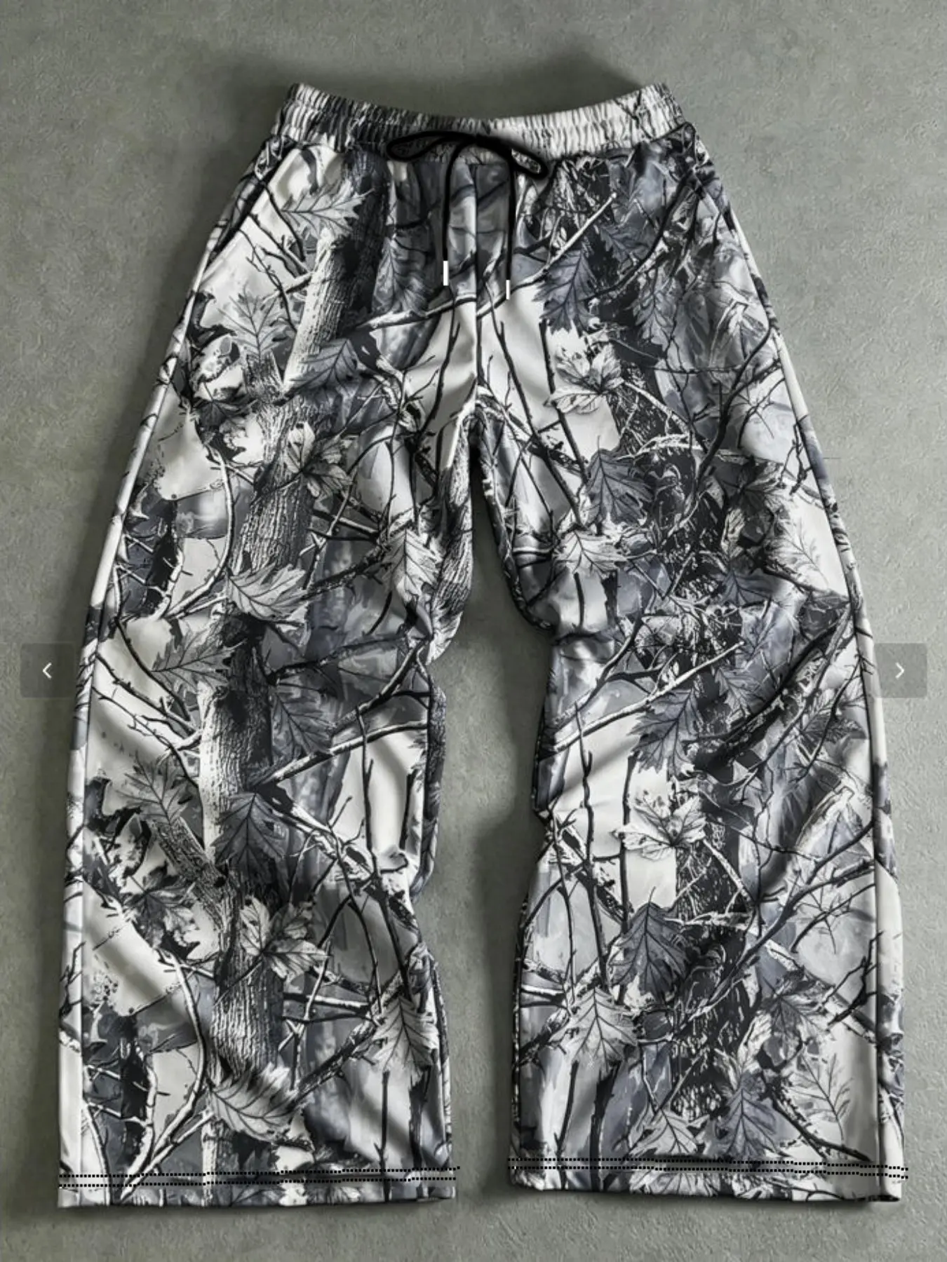 Gorpcore Casual Black Grey Camouflage Graphic Wide Leg Loose Trousers Real Tree Leaf Print Drawstring Sweatpants Breathable Knit Texture Draped Pants for Outdoor Camping Daily Outfit