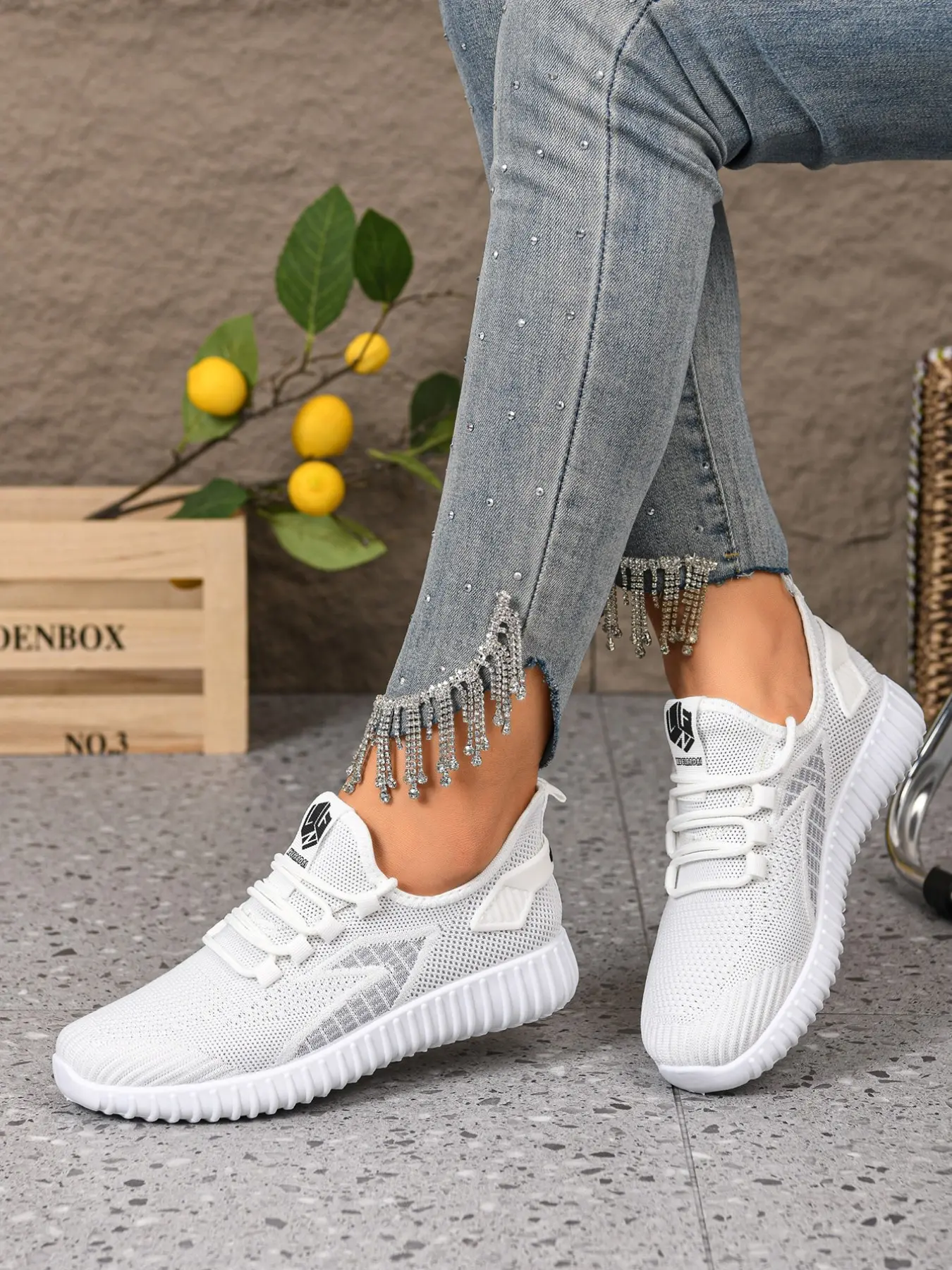 Women’s Knit Running Sneakers, Lightweight Lace Up Casual Walking Shoes, Non-Slip Low Top Fashion Trainer Shoes, Daily Footwear for Shopping Travel Outdoor Activities