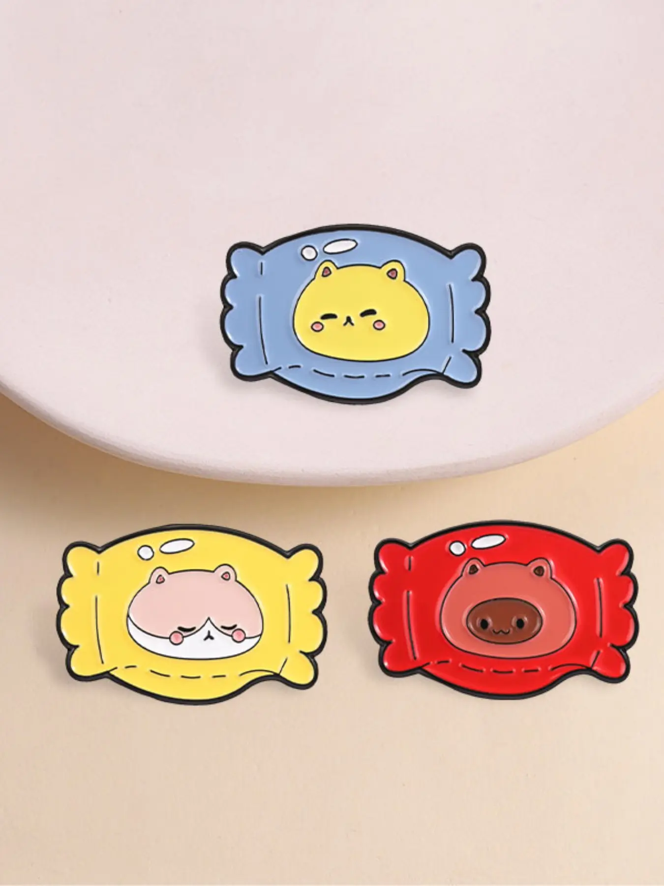 3pcs Cute Colorful Animal Candy Enamel Pins, Cartoon Capybara Cat Hamster Badges, Fashion Backpack Clothing Accessories, Sweet Gift for Pet Lovers