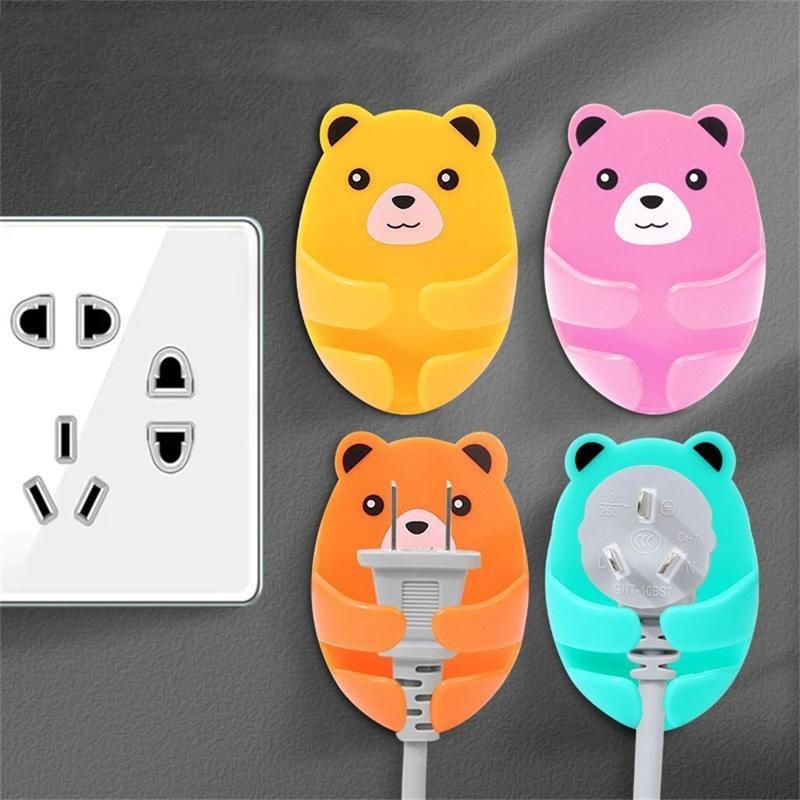 Multi Functional Hooks, 4 Counts/set Cartoon Hug Bear Non Drilling Adhesive Hook, Plug Hook, Power Socket Holder, Kitchen Bear Plug Storage Hook Wall