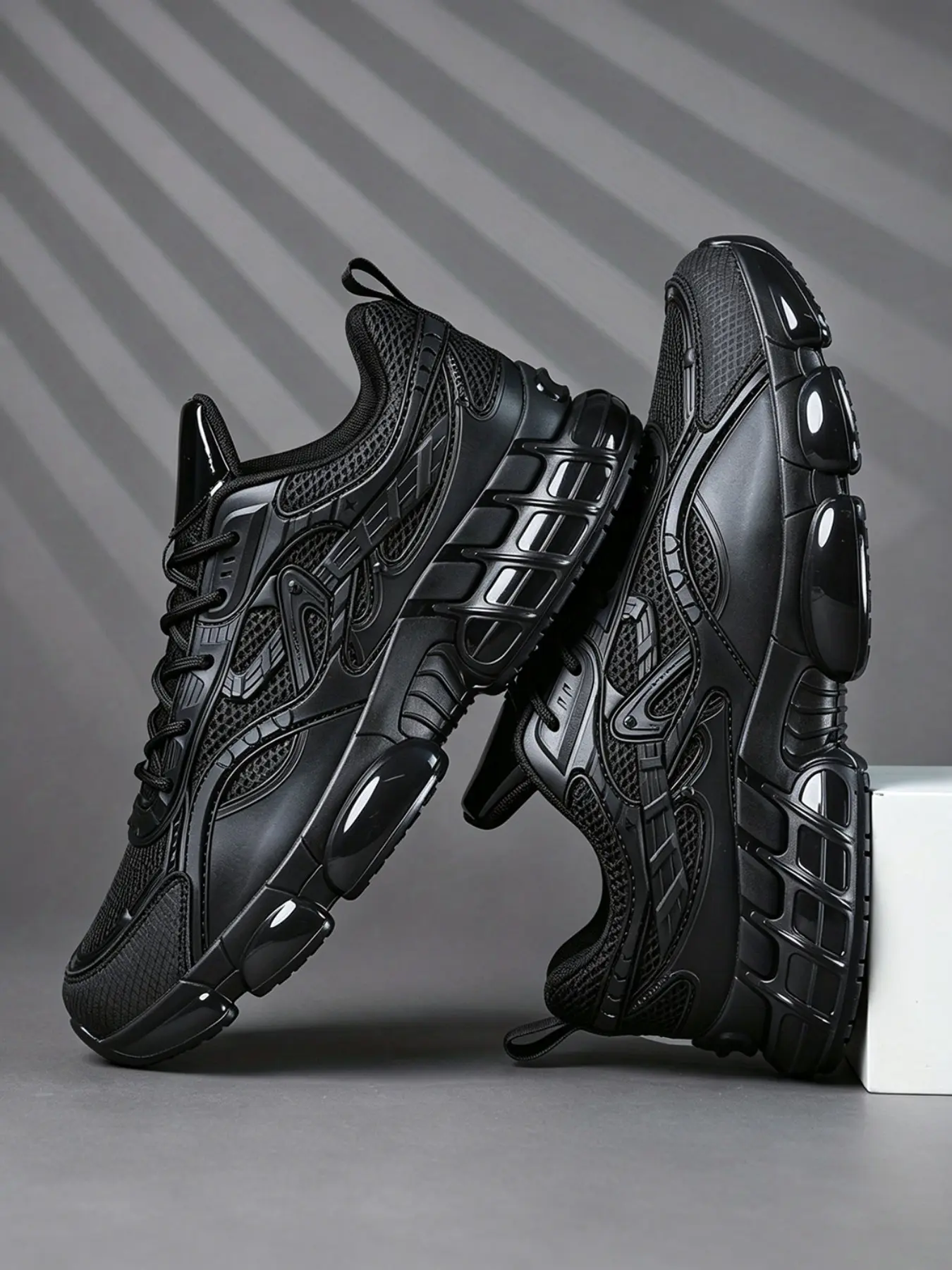 Men's Sporty Sneakers, Ergonomic Support, Tactical Style, All- Durable Mesh, Soft Cushioned Sole, Medium Width, All Seasons
