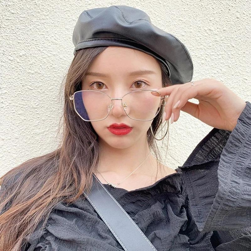 Fashion Autumn Winter Beret Beanie Hat Women Plain Beret Hats Solid Color Elegant Men Women Artist Caps PU Leather Painters Caps