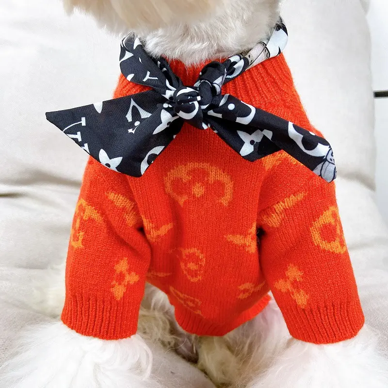 Dog-themed scarves, animal-print saliva towels, Teddy, Schnauzer, Pomeranian, Shih Tzu, cat scarves, collars, and dog accessories