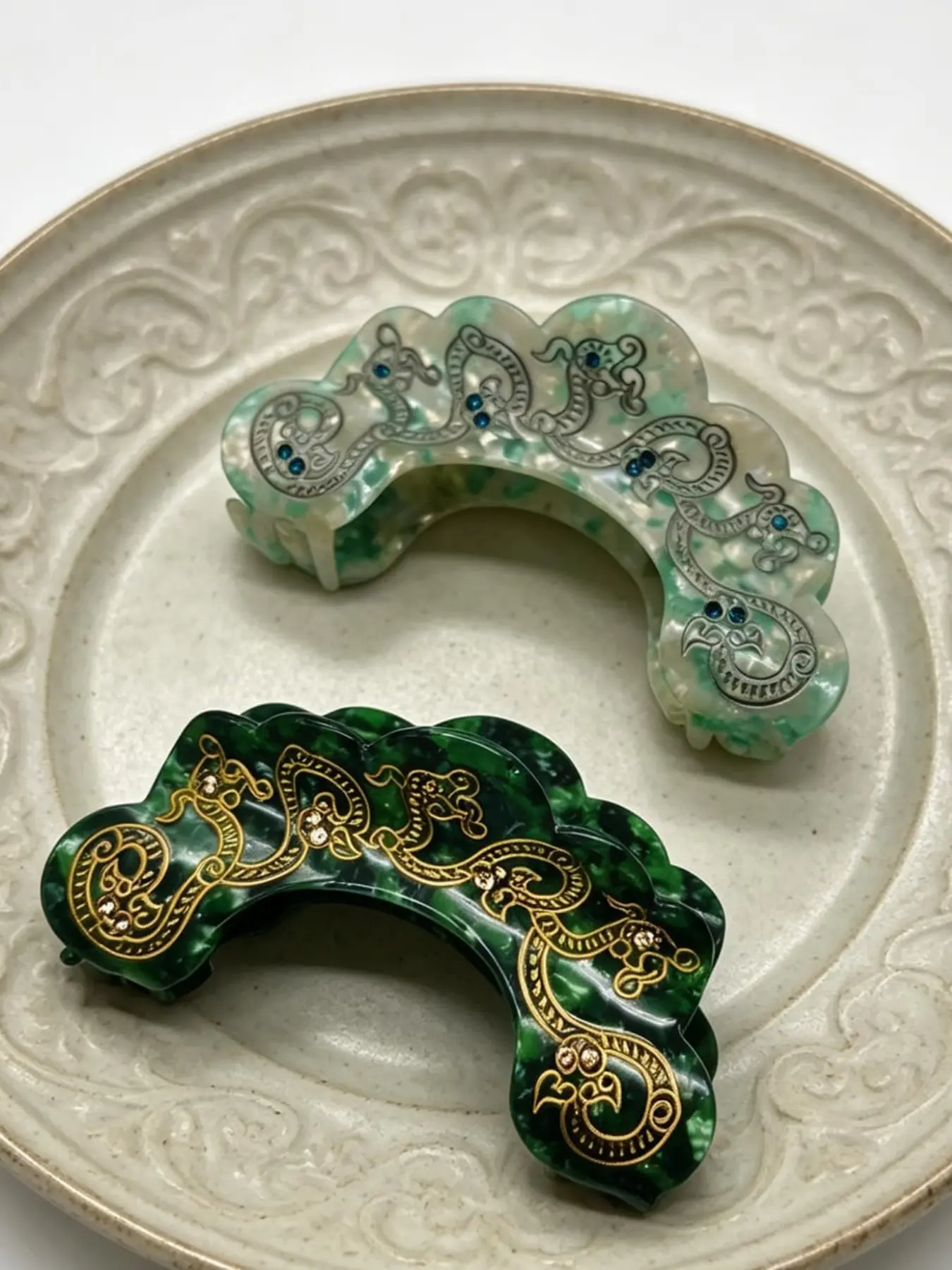 Retro Chinese Style Dragon Large Hair Claw Clip, Dark Jade Green Marble Acetate Rhinestone Hair Barrettes, Strong Hold Non Slip Versatile Hair Grips for Women Thick Thin Fine Hair Daily Party Wedding Bridal Aesthetic Hair Accessories