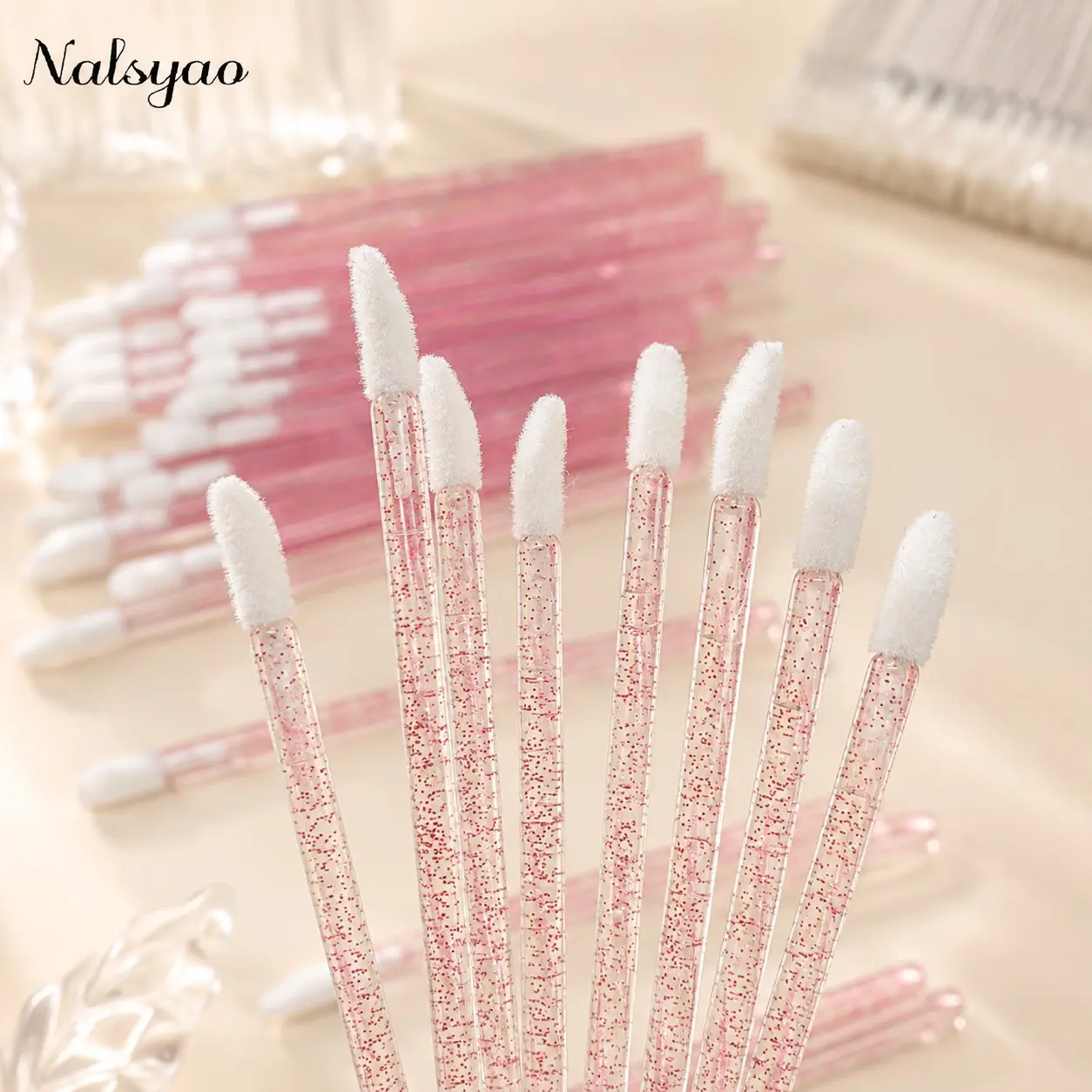 Disposable Lip Brush & Eyelash Brush, Synthetic Makeup Brushes, Multifunctional Makeup Brush, Four-In-One Makeup Tool, Hygienic, No Color Transfer, Essential for Beauty Professionals