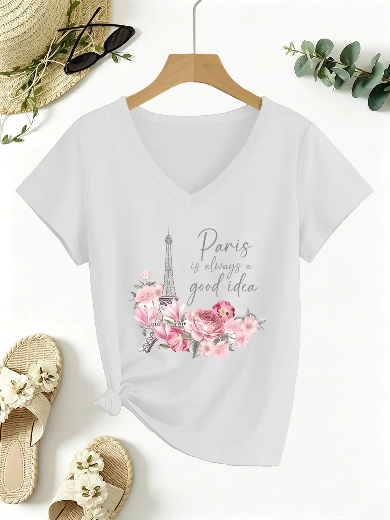 Women's Romantic Paris Eiffel Tower Floral Print V-Neck Short Sleeve T-Shirt, Casual Soft Skin-Friendly Top, Spring Summer Daily Wear