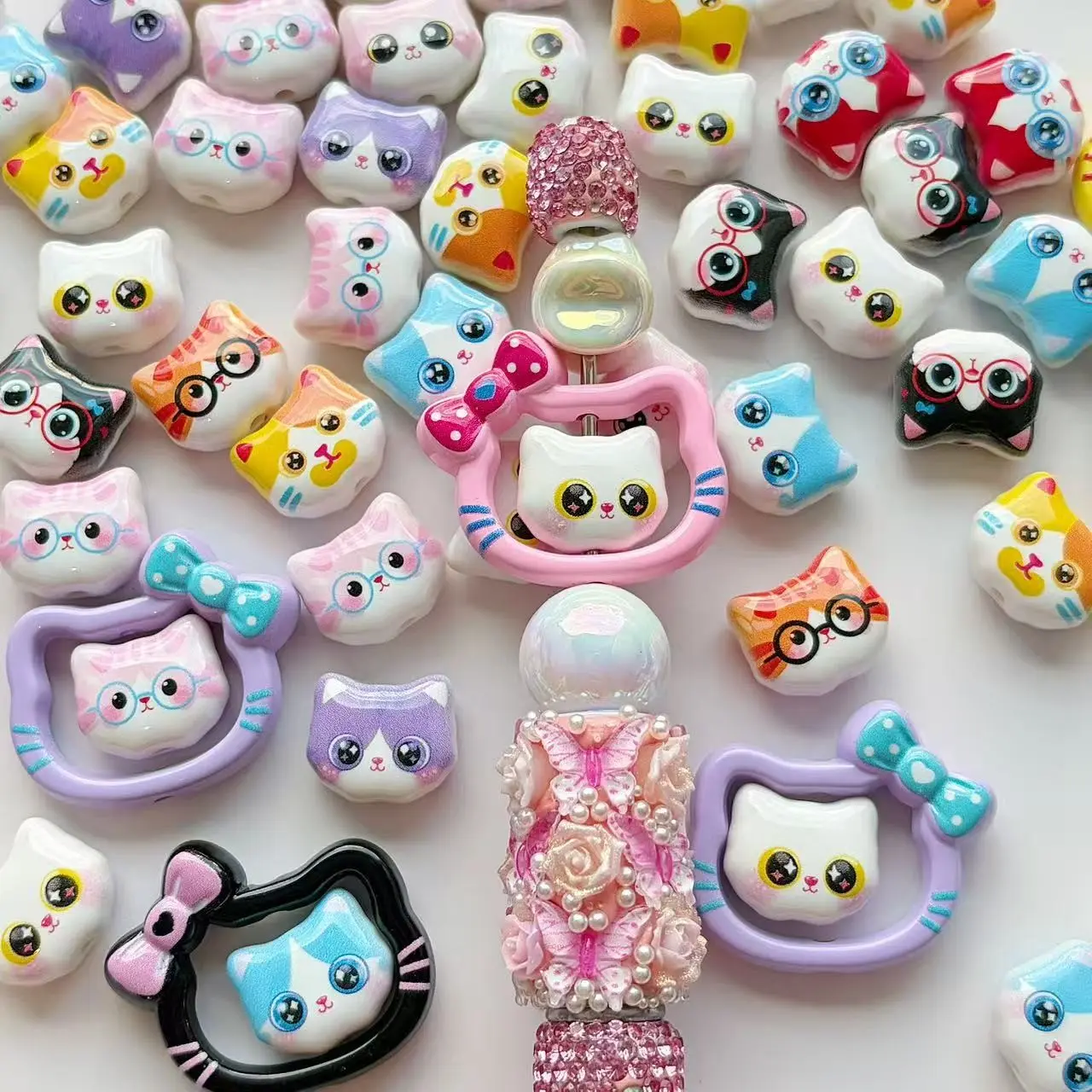 20pcs Cat Frame Bead String Set, Cute DIY Craft Jewelry Making Kit, DIY Beads Kit, Beading Kits, Perfect for Girls' Accessories, Phone Chains, Keychains, Gift Ideas, DIY Kits
