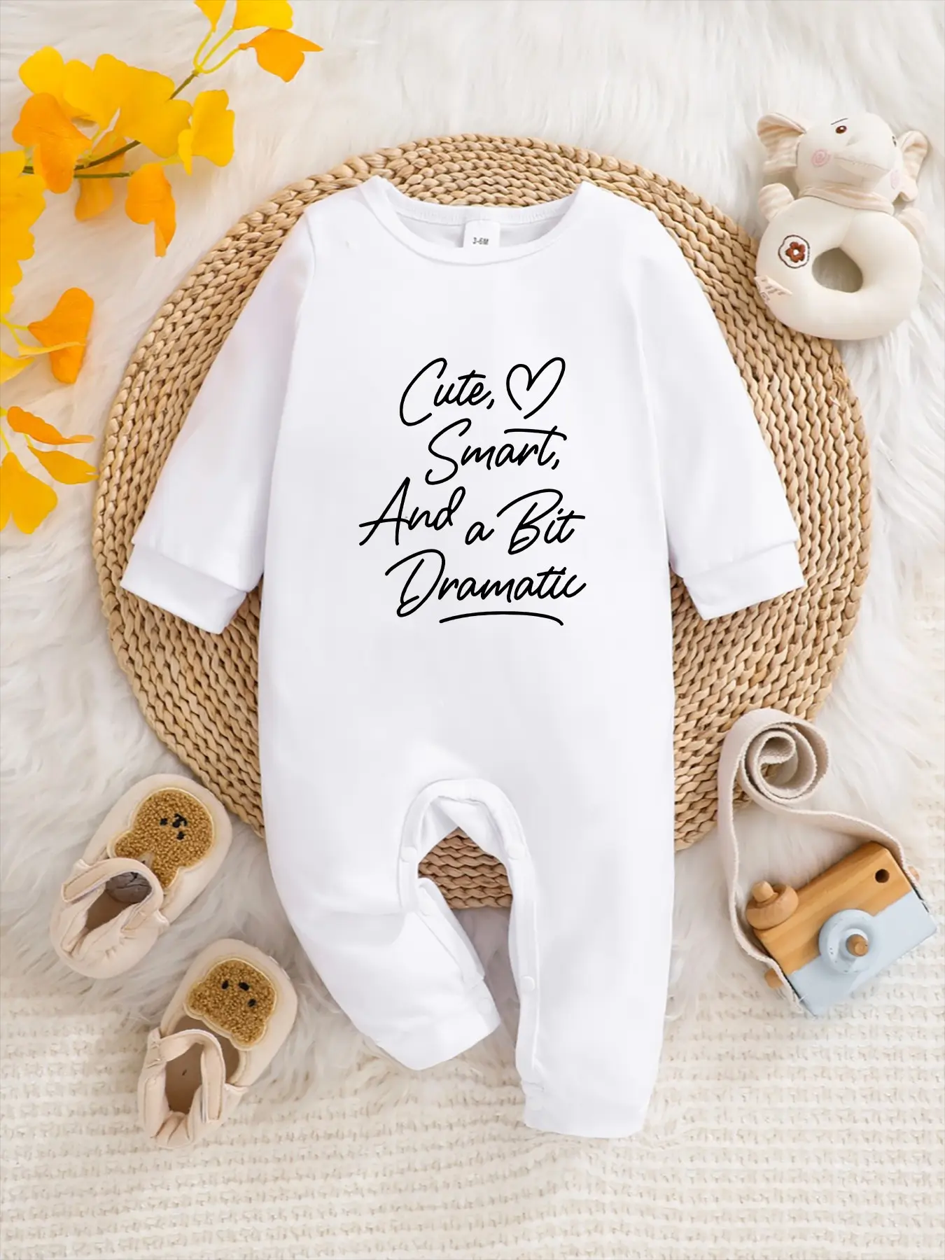 Newborn Spring Fall Long Sleeve Onesie, Unisex Baby Clothes, Cute Smart Handwritten English Heart Print, Daily Wear for Home and Outdoors