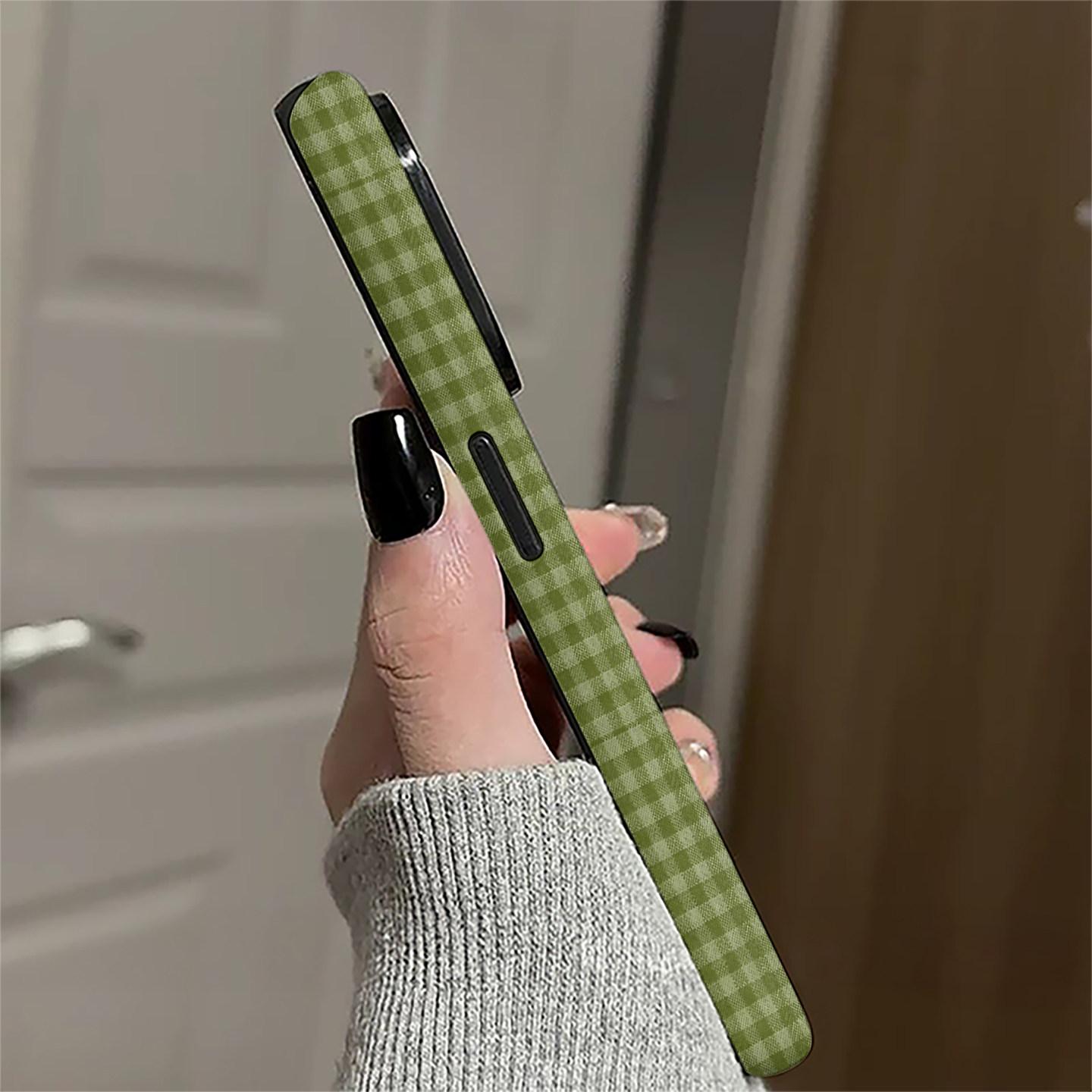 Fresh and simple style, green striped design, checkered pattern phone case, suitable for iPhone 11, 12, 13, 14, 15, 16, 17 Pro Max and Samsung Galaxy S25 Ultra, S24 Plus, S23 FE, S22, S21. New 2-in-1 shockproof design. MFL51