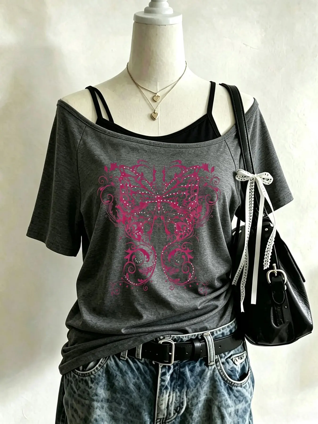 Women's Butterfly Print Off-Shoulder Fake Two-Piece T-Shirt, Short Sleeve Slim Fit Top, Casual Y2K Street Style Summer Wear
