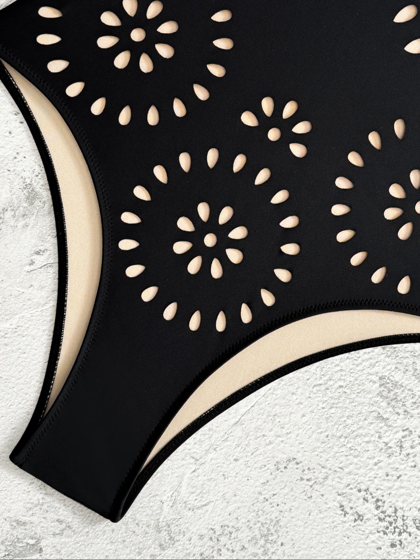 Women's Solid Color Hollow Out Scallop Trim One-piece Swimsuit, High Stretch Sexy Casual Adjustable Spaghetti Strap Backless Sleeveless Swimwear for Beach Holiday Vacation, Ladies Swimsuit for All Seasons, Swimsuit Style