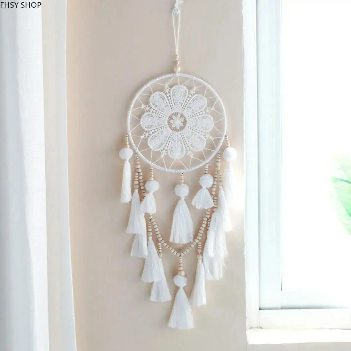 Modern Boho Wall Hanging, Round Synthetic Dreamcatcher with White Tassels, Lightweight and Hangable Room Decor for Bedroom, Artificial Hanging, Bohemian Tapestry Style