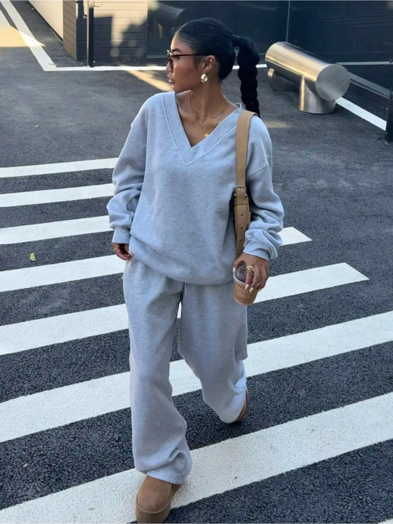 Women's Oversized Casual Comfy V-Neck Fluffy Soft Stretch Loose Sweatshirt And Sweatpants 2 Pieces Set, Autumn/Winter Airport Light Grey