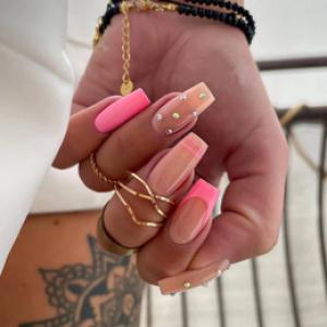 Foreign Trade Hot-Selling 24-Piece Nail Art High-End Fashion Simple Rhinestone Collection Butterfly Flower Cow Wearable Nails Wholesale