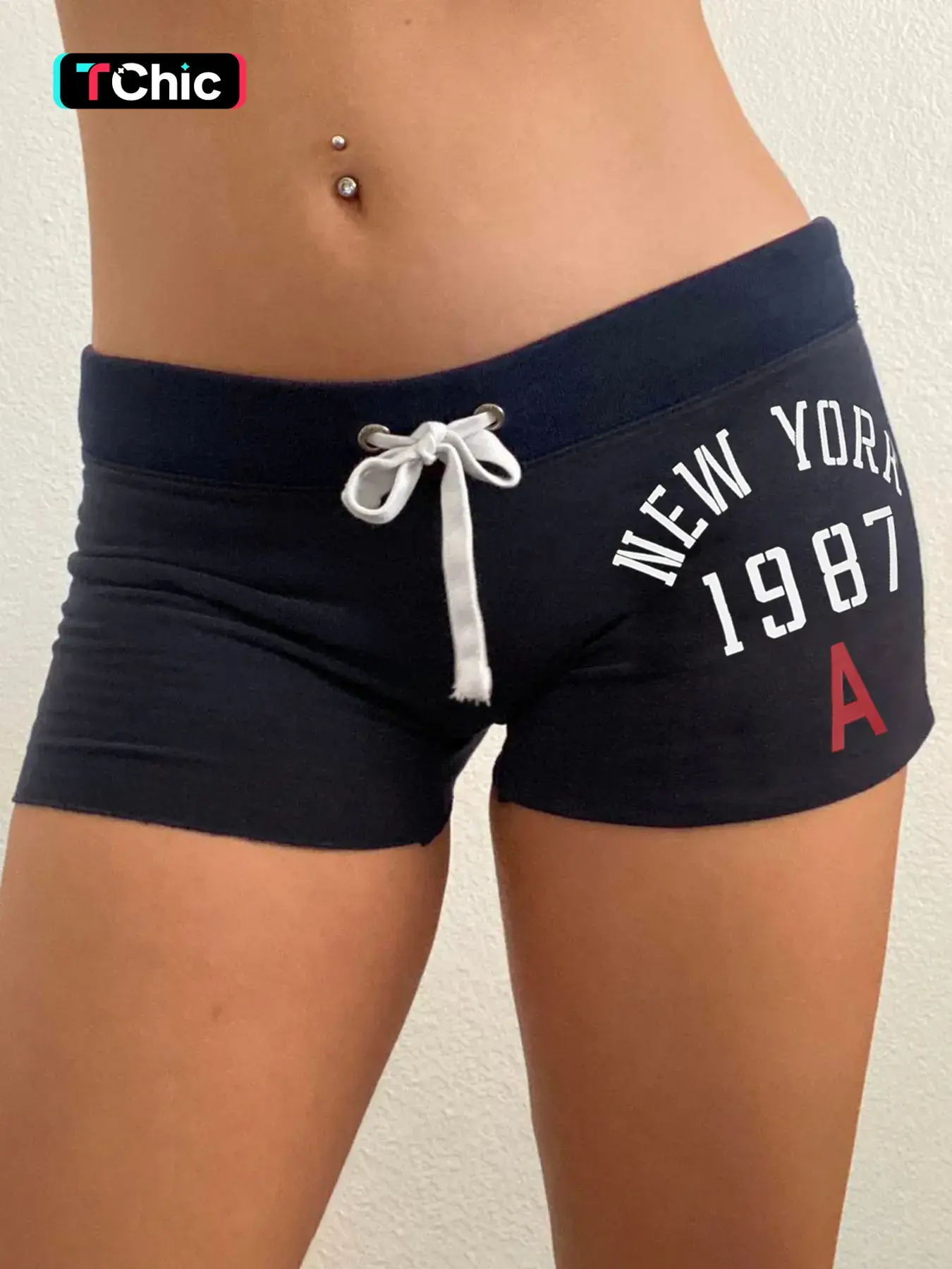 Women's Letter Print Casual Drawstring Shorts, Comfy Breathable Shorts for Daily Wear, Ladies Summer Bottoms, Womenswear, Fashionable Fitted Shorts, Athleisure Shorts, Casual Stretch Shorts