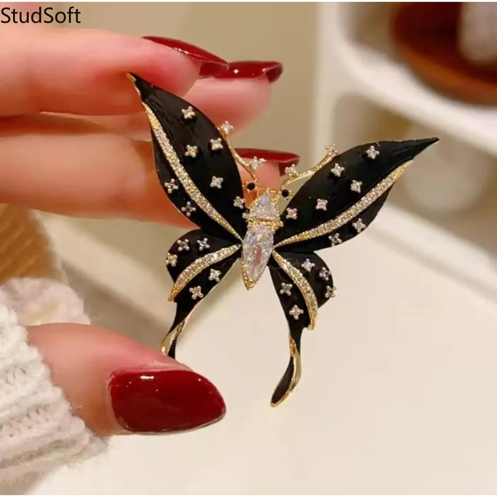 Gothic Black Enamel Butterfly Brooch Marquise Crystal Insect Pin Gold Starburst Lapel Brooches for Women Blazer Coat Dress Wedding Gift