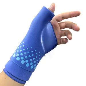 Reusable 3D Gel Ice Pack Wrist Glove, Cold Therapy Compression Wrap for Thumb & Wrist Pain, Ideal for Tendonitis, Arthritis, Sprains & Post-Surgery Recovery