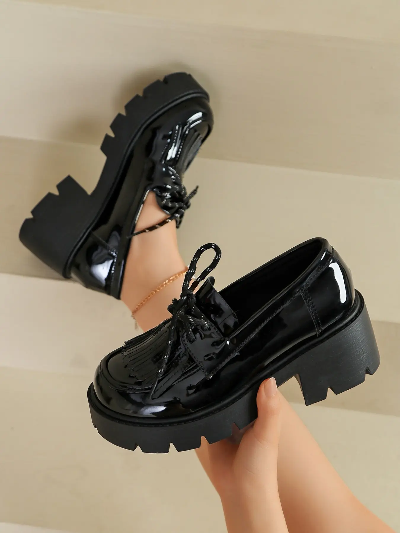 Women's Patent Black Fringe Bow Platform Loafers, Serrated Block Heel Height Boost JK Uniform Shoes British Style Versatile Ladies Dress Shoes Fashion Shoes