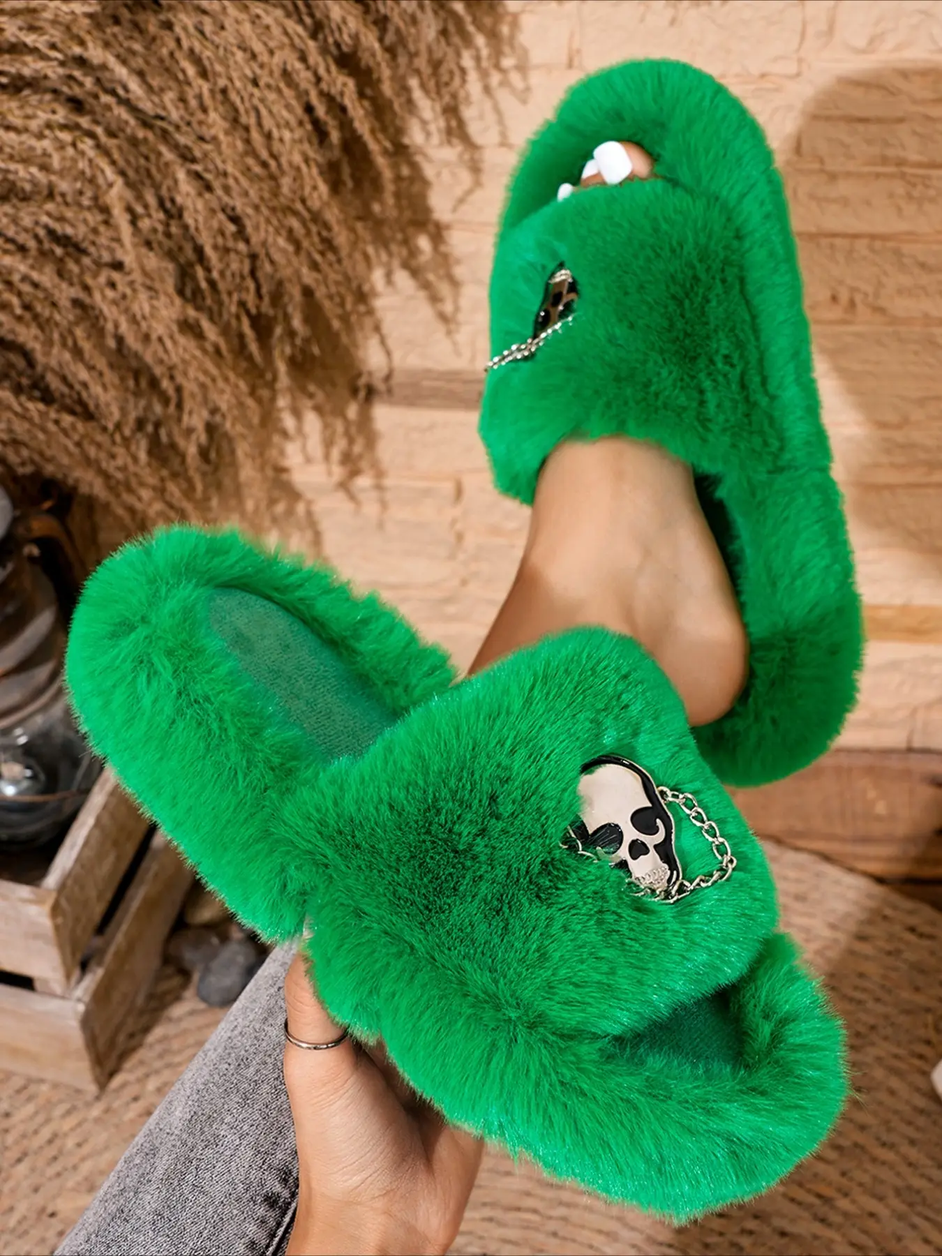 1 Pair Women's Skull & Chain Decor Fuzzy One-Strap Open Toe Cotton Slippers, Dark Gothic Style Plush Lined Warm Soft Sole Slides, Non-Slip Edgy Casual Slippers