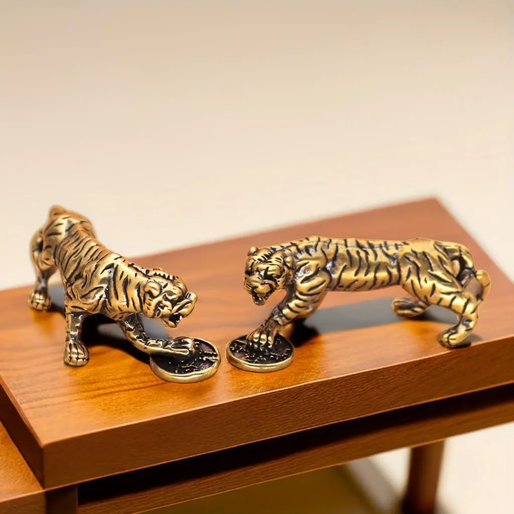 2 Mini Bronze Tiger Statues for Decorating Living Rooms and Desks, Suitable for Outdoor Pond, Garden, and Lawn Decoration, Landscape  Statues
