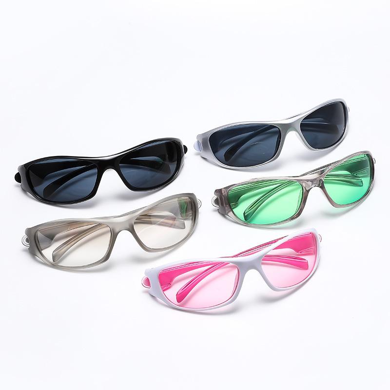 Y2k punk sunglasses - trendy street style, perfect for outdoor sports and cycling