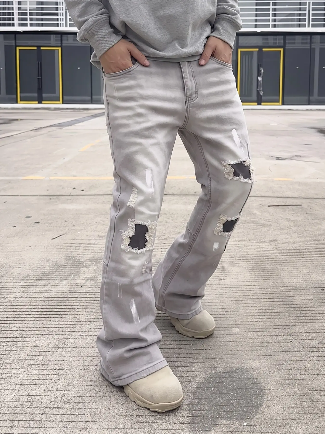 Men's Light Washed Ripped Micro Flare Flared Leg Jeans, Fashion Slim-Fit Elastic Bell Bottoms, All-Season Casual Long Pants
