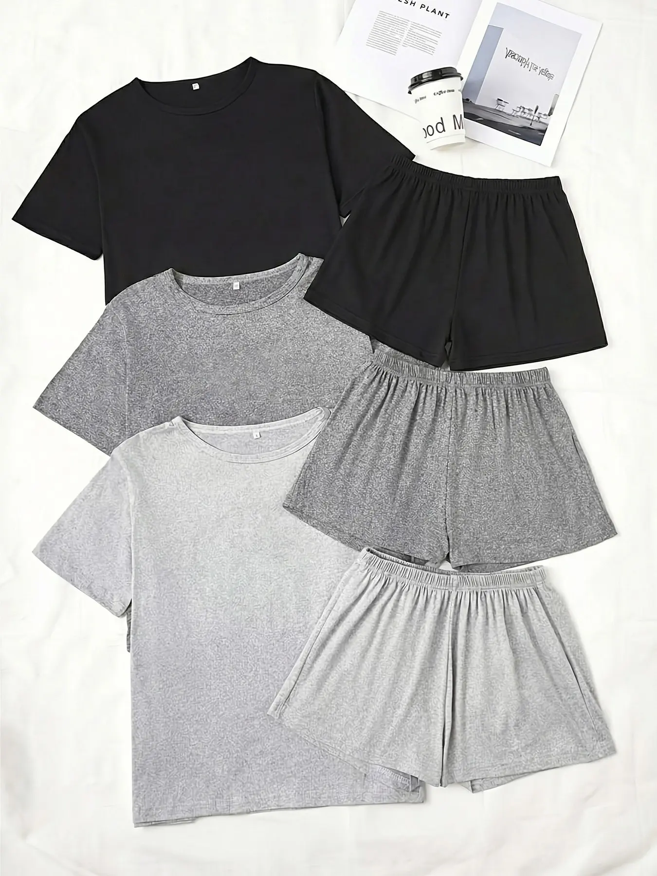Dr Pepper Women's Short Sleeve Shorts Three-Piece Set, Comfortable Casual, Perfect for Daily Wear, Stylish and Practical