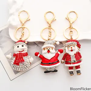 Creative Rhinestone Christmas Themed Keychain for Women, Sparkly Holiday Hanging Charm, Multi-use Pendant for Handbags & Car Keys, Exquisite Bling Decor Ornament, Perfect Cute Small Gift for Holiday Parties & Daily Matching