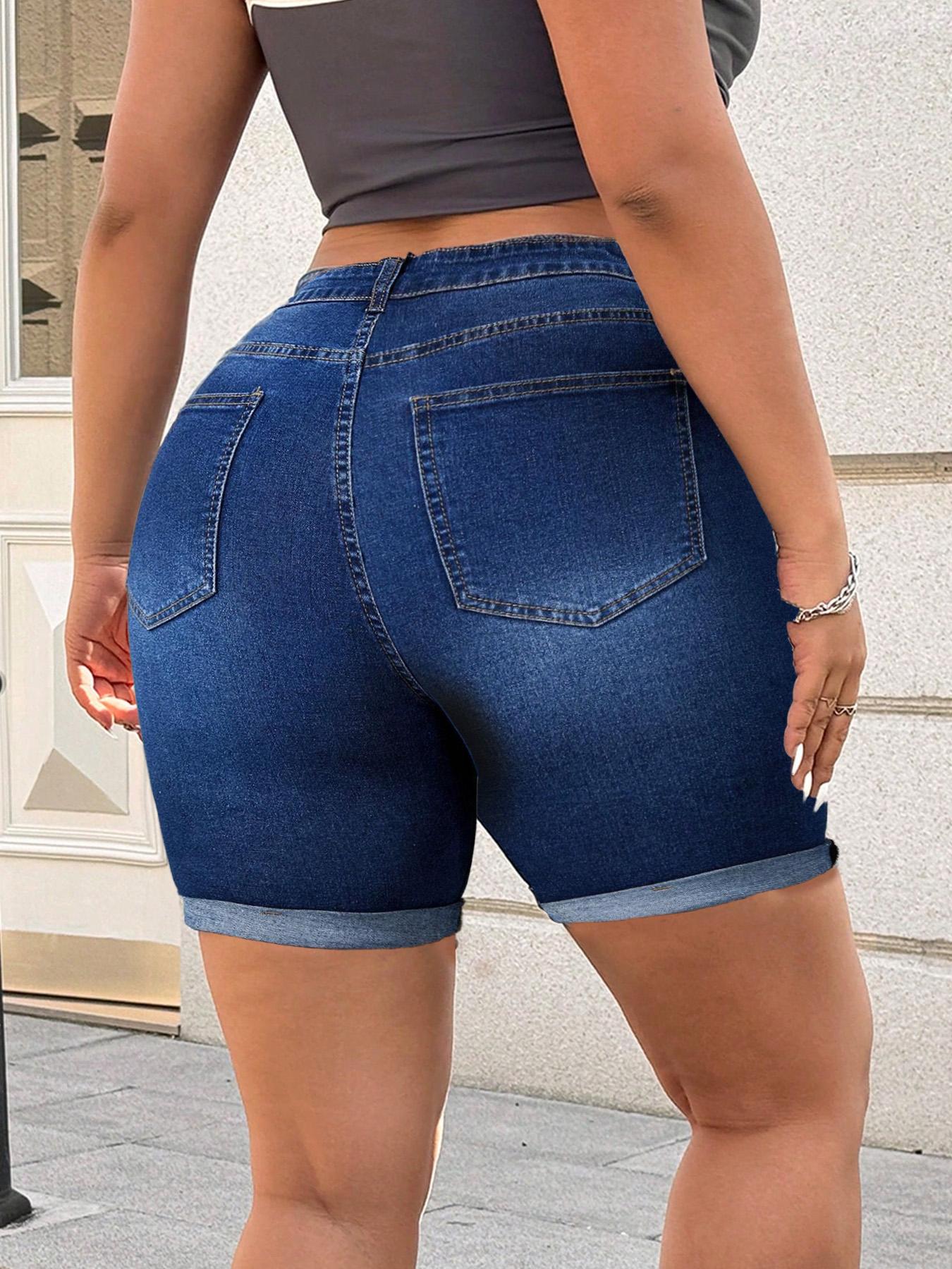 【Plus Size】 Ripped Button Fly Dark Wash Denim Shorts, Casual Street Fashion Pocket Design Denim Shorts for Daily Outdoor Wear, Women Plus Clothing for Summer