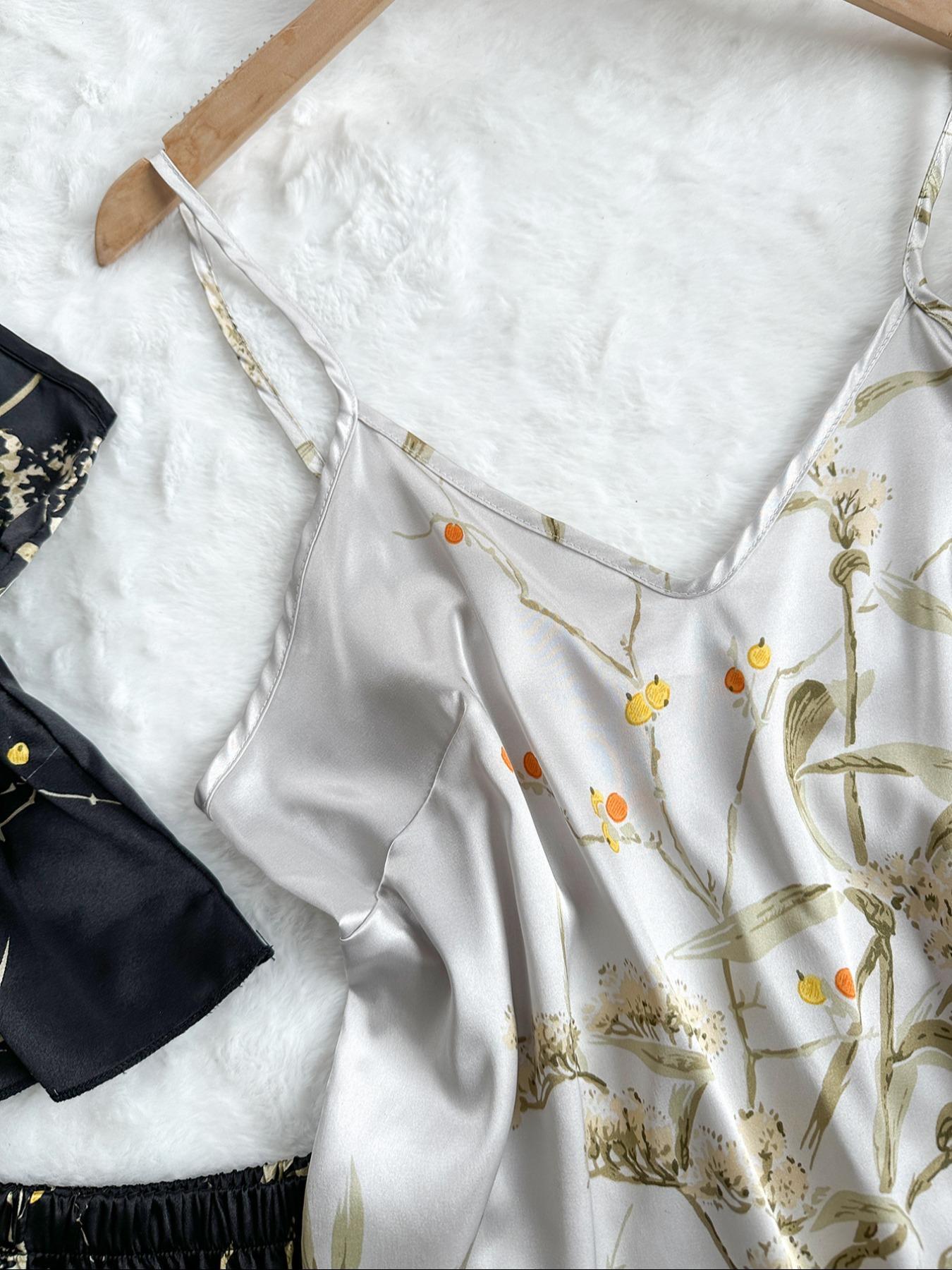 Women's Floral Print Spaghetti Strap Cami Top & Ruffle Trim Shorts Satin Pyjama Set, Summer Outfits 2024, Casual Comfort Camisole & Elastic Waist Shorts PJ Set, Summer Clothes, Sleepwear Set for Women