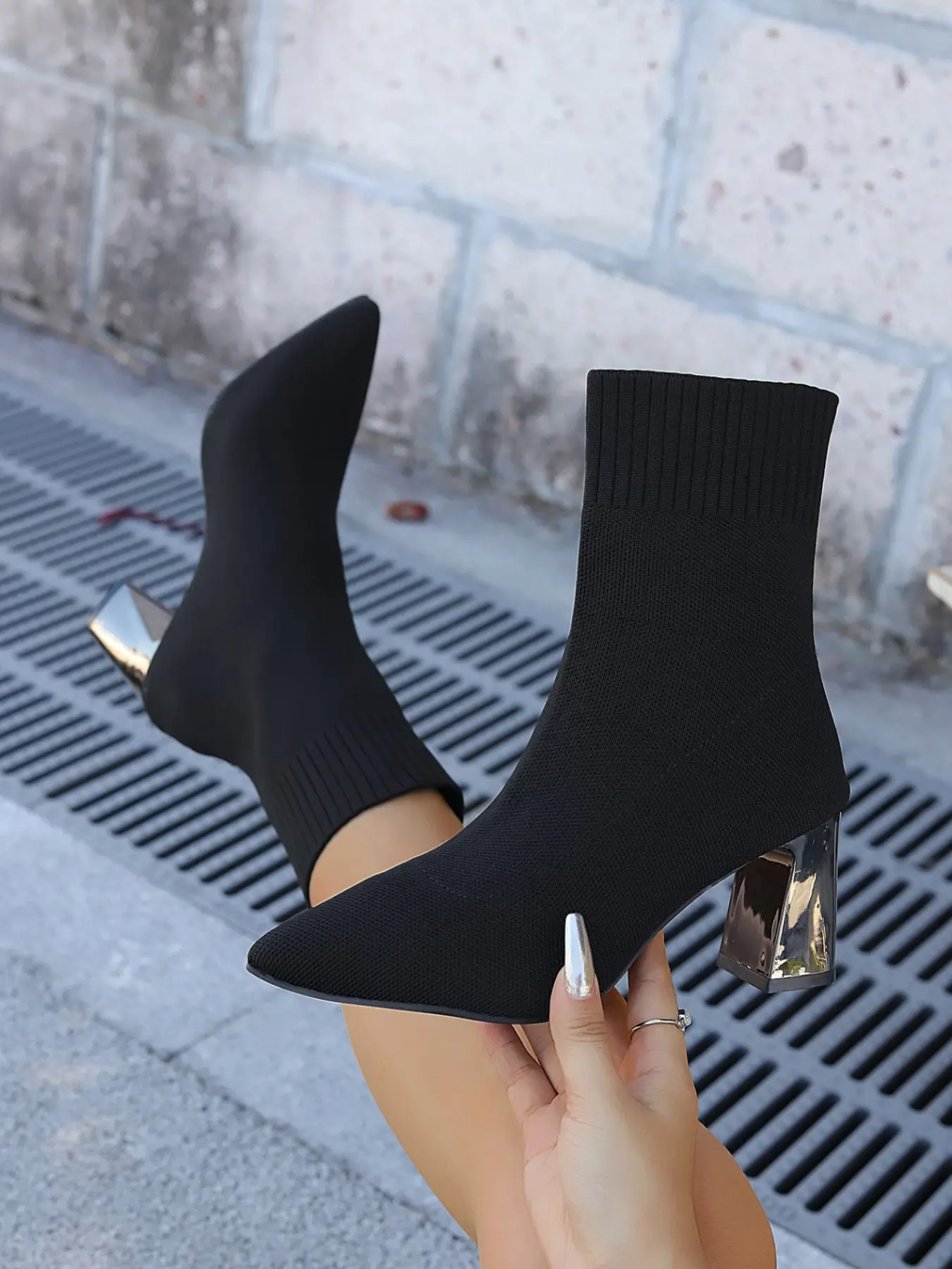 Women's Knit Elastic Ankle Boots, Pointed Toe Thick Heel Slimming Short Boots, Ribbed Anklet Non-Slip Wine, Fall Winter Fashion, Elegant Boots, Thick Heeled Boots