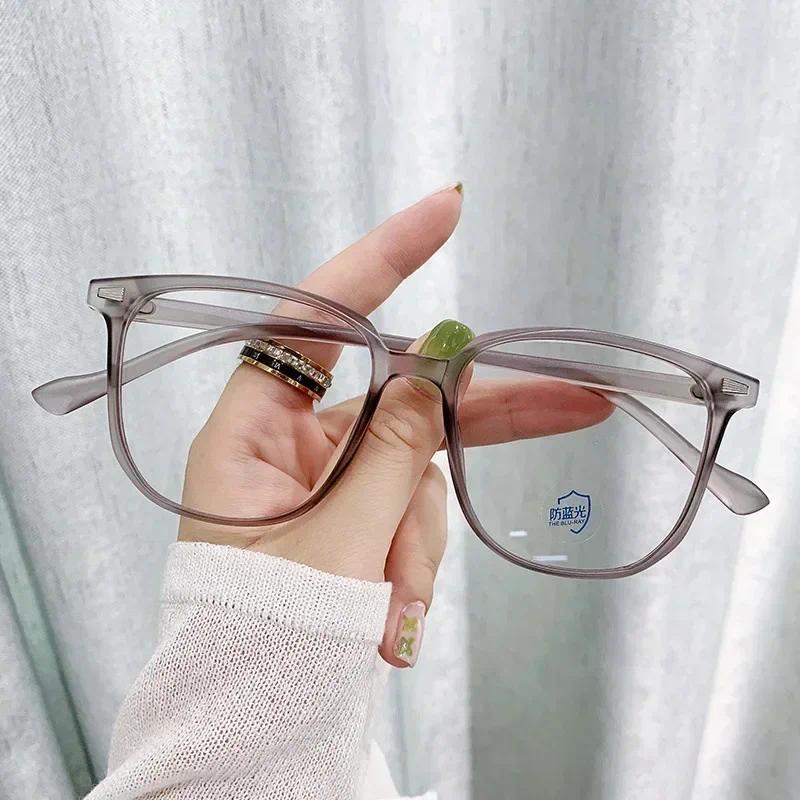 Anti Blue Light Ladies Square Myopia Glasses Ultralight Clear Transparent Computer Nearsighted Eyeglasses with Diopter 0 To -4.0