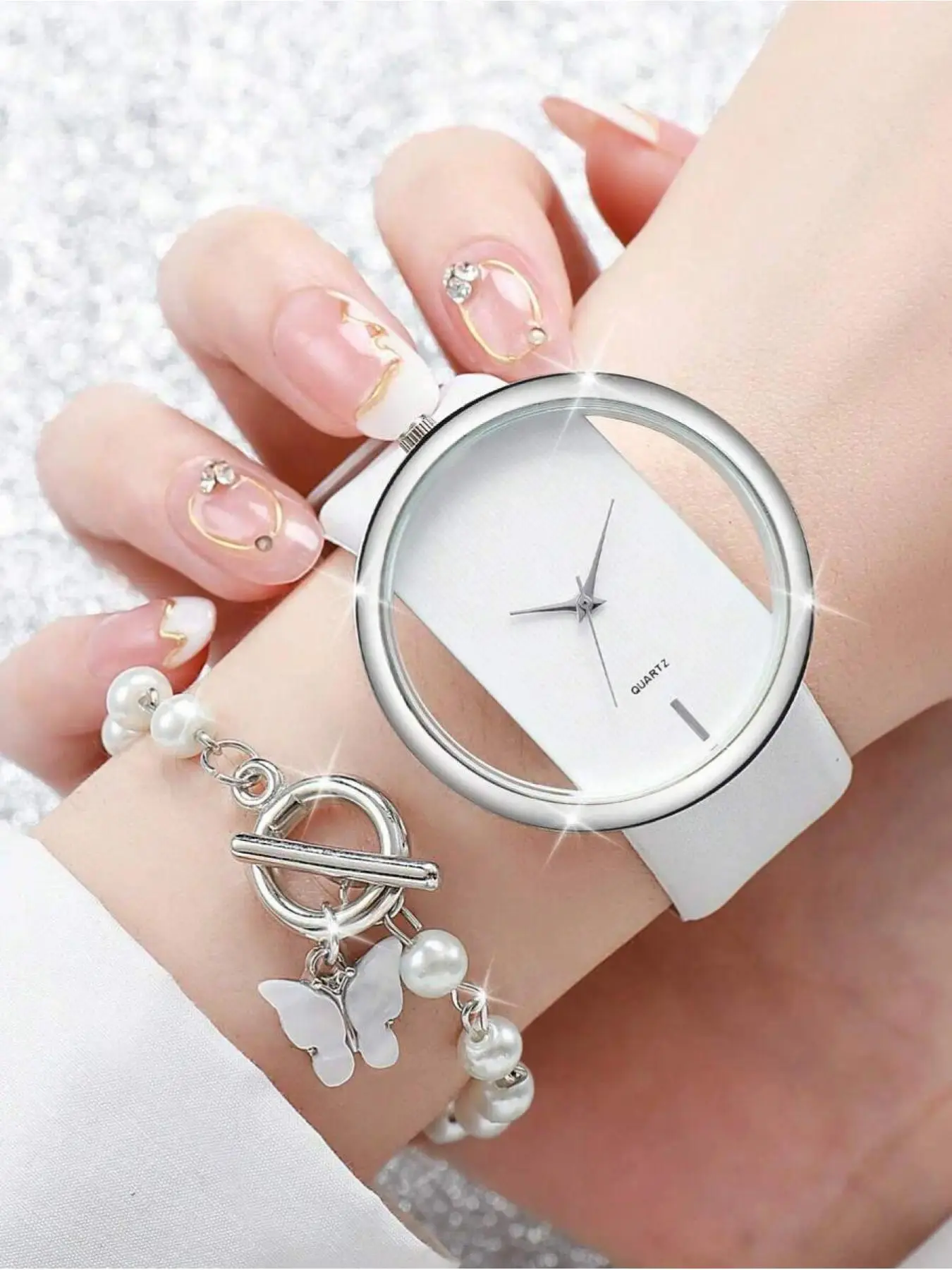 1pc Minimalist Round Pointer Quartz Watch & 1pc Butterfly Charm Bracelet As A Gift For Students Returning To School Casual Wristwatch Set