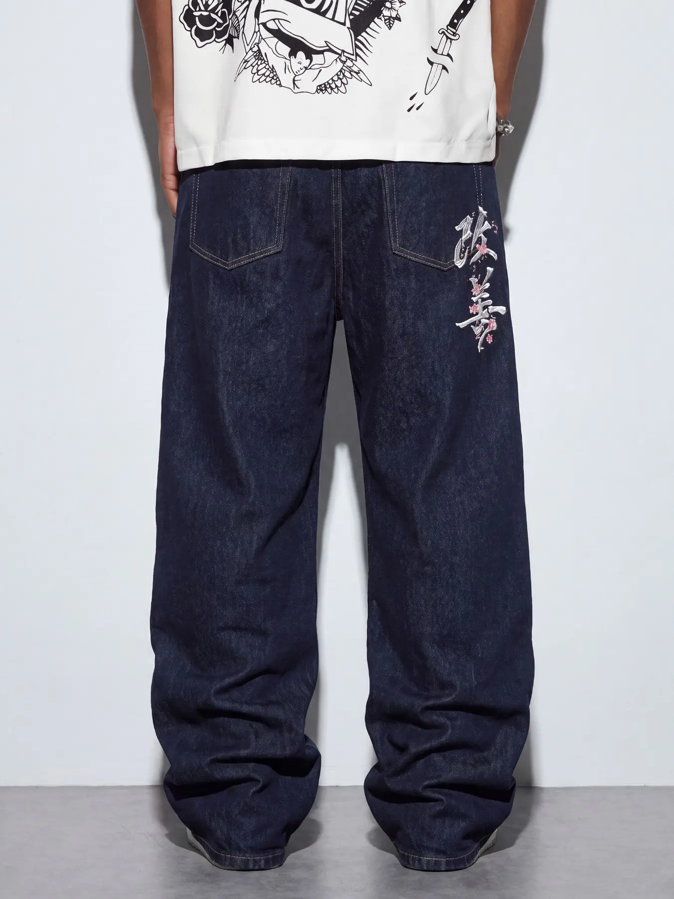 Men's Chinese Embroidered Denim Jeans, Original Cow Blue Fabric, Loose Wide Leg Cowboy Pants, Simple Streetwear Fashion Design, Daily Casual Style