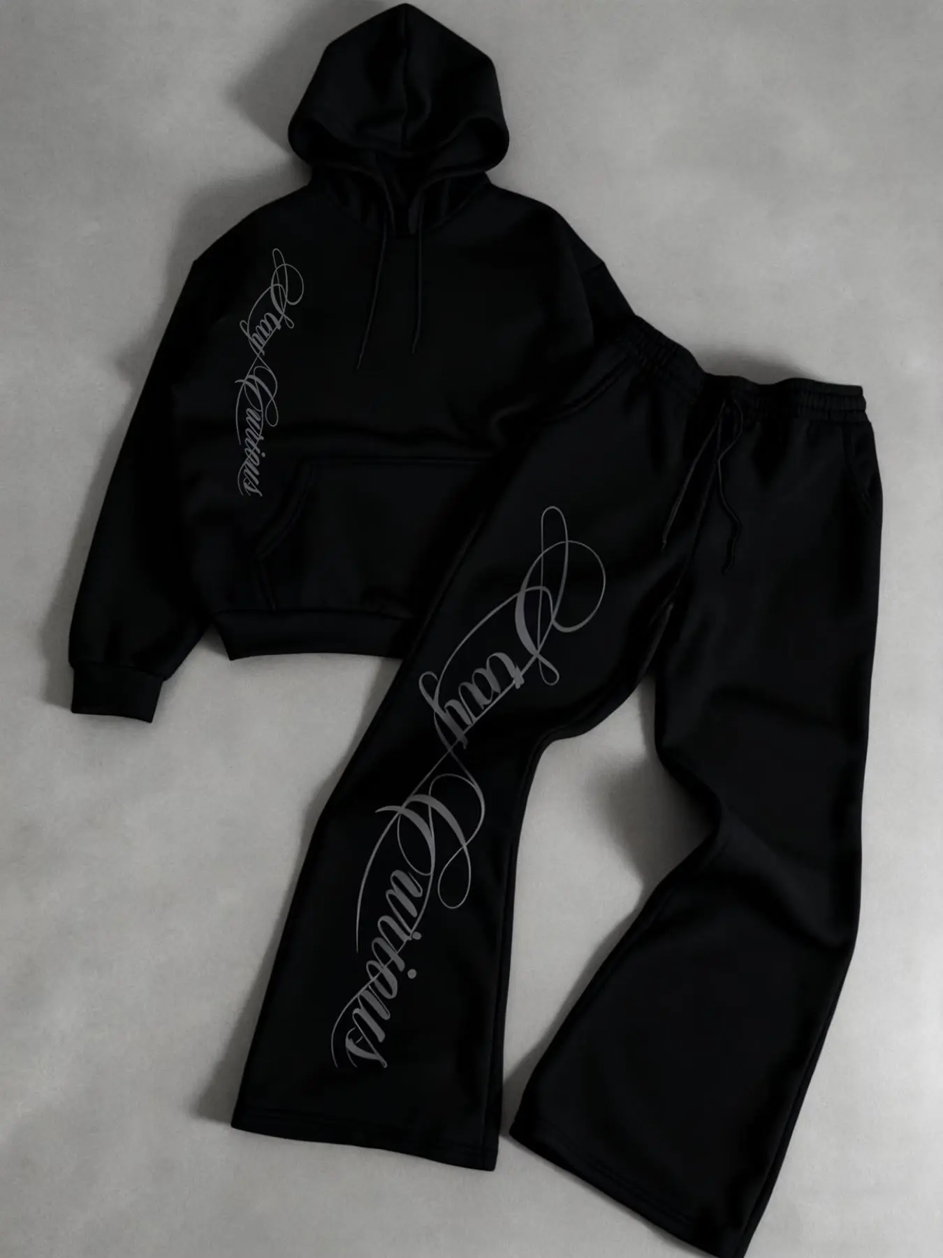 Men's Trendy Two-Piece Set, Hooded Sweatshirt + Straight Leg Pants, Graphic Print, Wrinkle-Resistant, Fitted, All Seasons