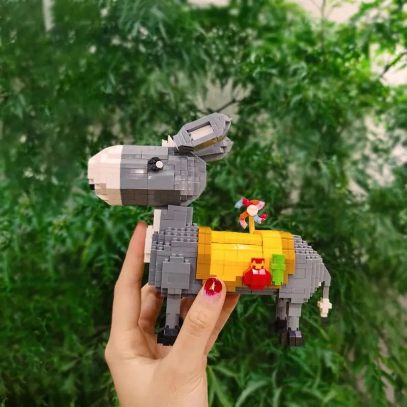 1 Set Gray Donkey Building Blocks, Cute Farm Animal Micro Bricks Model with Colorful Pinwheel, DIY Construction Toy for Teens Adults Age 12+, Creative Collectible, 2026 Summer Best Seller