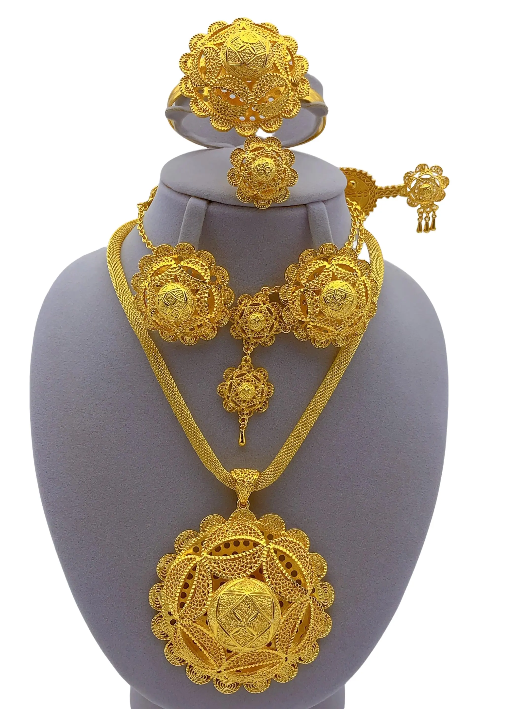 6-Piece Ethiopian Fashionable Jewelry Set, Elegant Round Hollow Pendant Necklace Bracelet Ring Earrings Hairpin Combo, Women's Daily Party Gift Wedding Jewelry