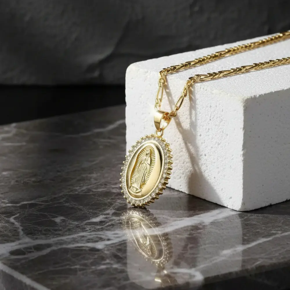14K Gold Plated Virgin Of Guadalupe Virgin Icon Pendant Necklace, Cubic Zirconia-Inlaid, Sturdy Adjustable Chain, Religious Faith DIY Bag Accessory For Daily Outfits, Formal Occasions