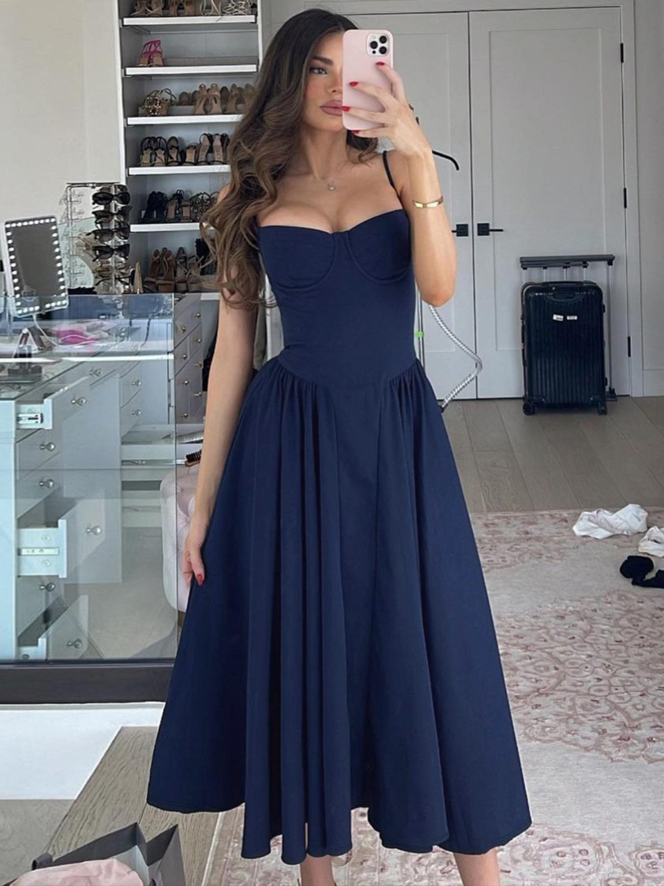 Women's Plain Backless Bodycon Dress, Fitted Bodycon Dress, Elegant Slim Fitting Spaghetti Strap Sleeveless Dress for Party Club Holiday, Ladies Summer Clothes, Formal Elegant Dress, Elegant Cocktail Dress, Backless Evening Dress, Elegant Backless Design