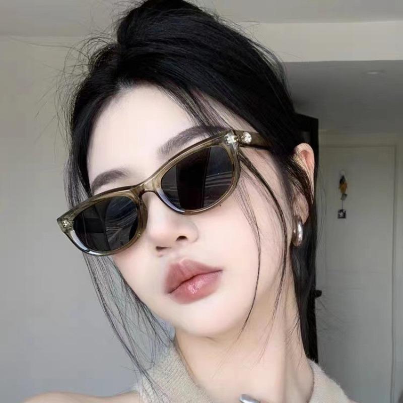 2026 new sunglasses sunglasses sunglasses women's high-end sense UV protection big face thin driving