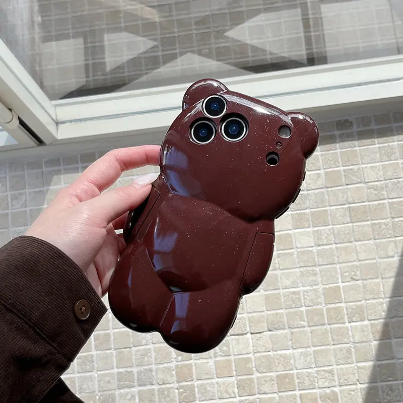 Cartoon Dark Red-Brown Bear Phone Case For iPhone 17 16 15 14 13 Pro Max 3D Shock-Resistant Protective Case
