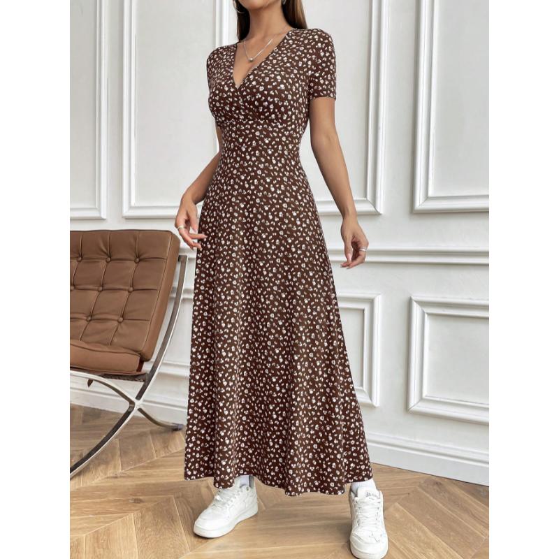 SHEIN MOOSTA Women's Fashionable Ditsy Floral V-Neck Short Sleeve Summer Dress Maxi Women Outfit