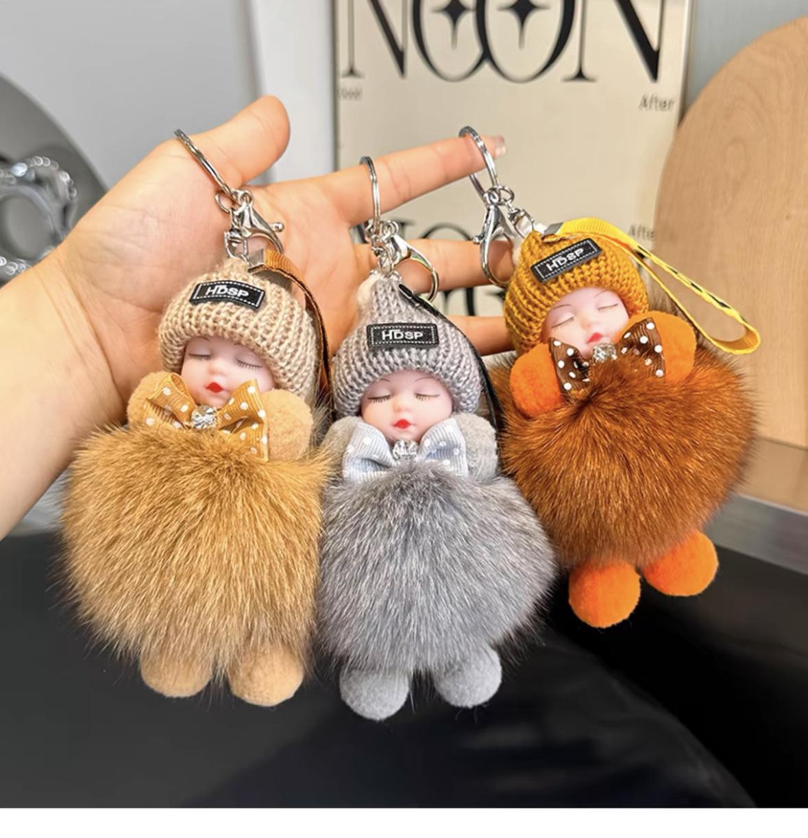 Plush toy car keychain pendant, cute stuffed doll, backpack accessory, couple's gift